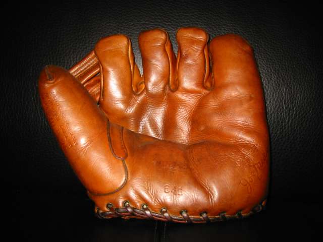 Joe Medwick Wilson 641 Front